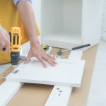 W obecnych czasach bardzo mnóstwo osób przeznacza swój wolny czas przed telewizorem